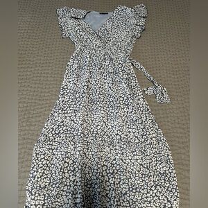 Stylish Black and White Wrap Dress